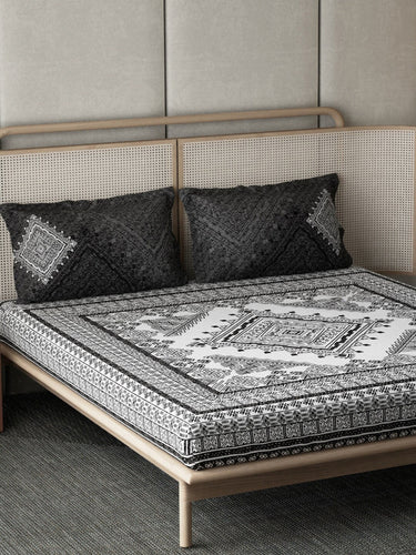 https://cdn.shopify.com/s/files/1/1857/6931/products/2b1f5621-7fca-4e74-87d3-015563e869291681315480007Bedsheets2.jpg?v=1703311724